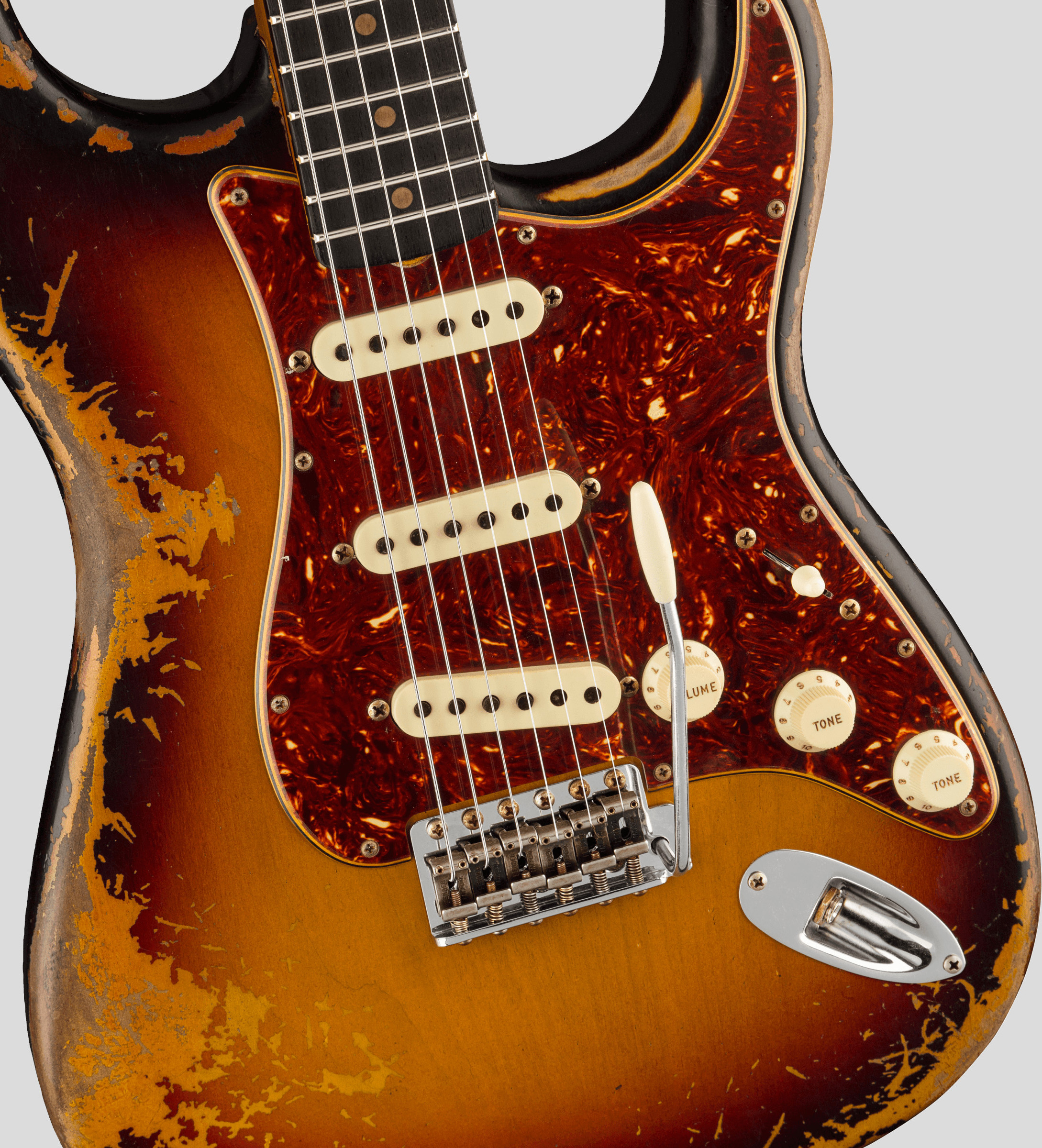Fender Custom Shop Limited Edition Roasted 61 Stratocaster Aged 3-Color Sunburst SHR 4