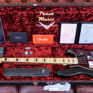 Fender Custom Shop Time Machine 1968 Jazz Bass Aged Black J.Relic 1