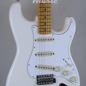 Fender JV Modified 60 Stratocaster Olympic White 3