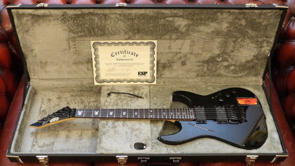 ESP Custom Shop Kirk Hammett KH-2 1994 Black Made in Japan inclusa custodia rigida ESP