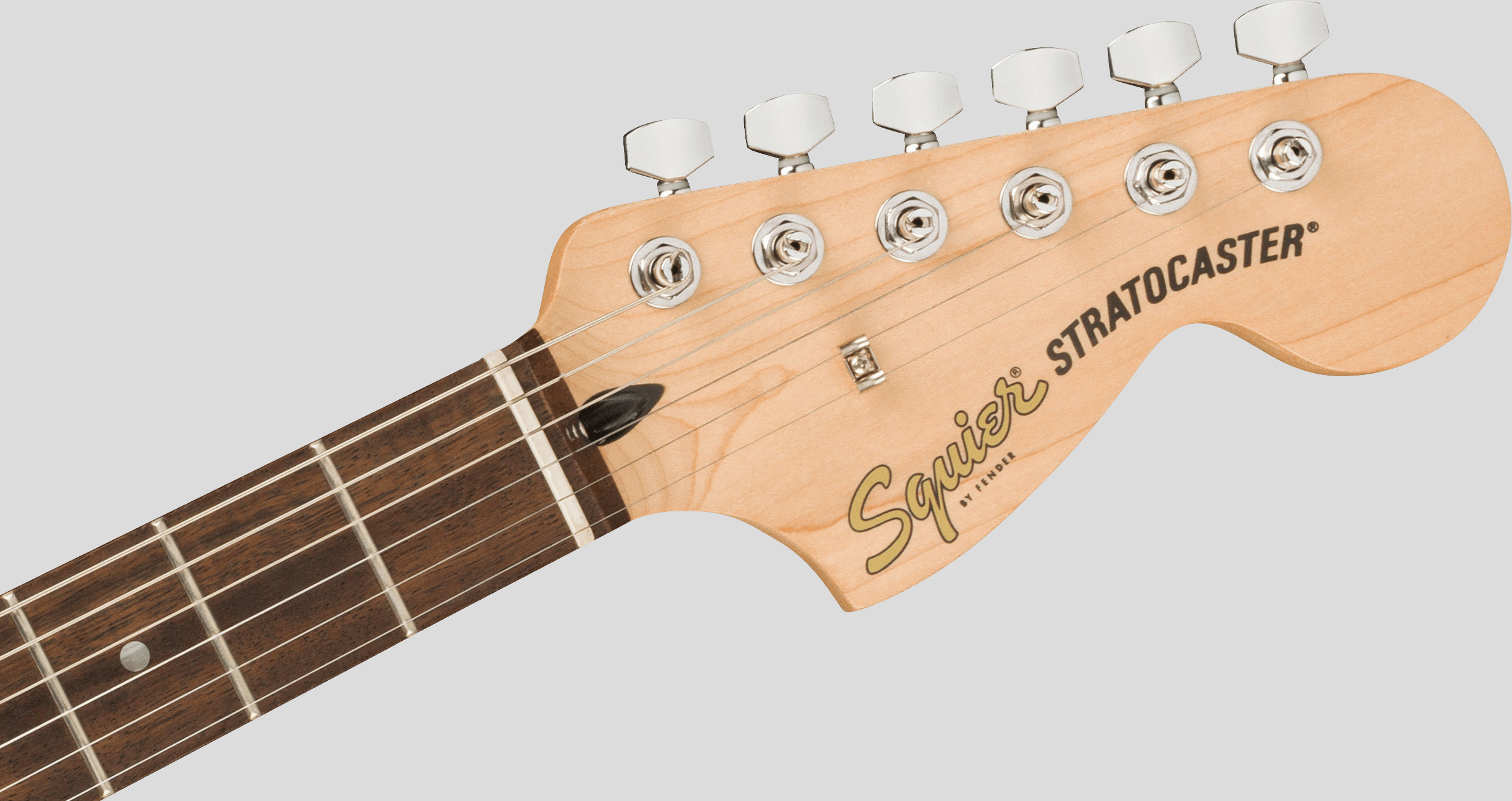 Squier by Fender Affinity Stratocaster 3-Color Sunburst 5