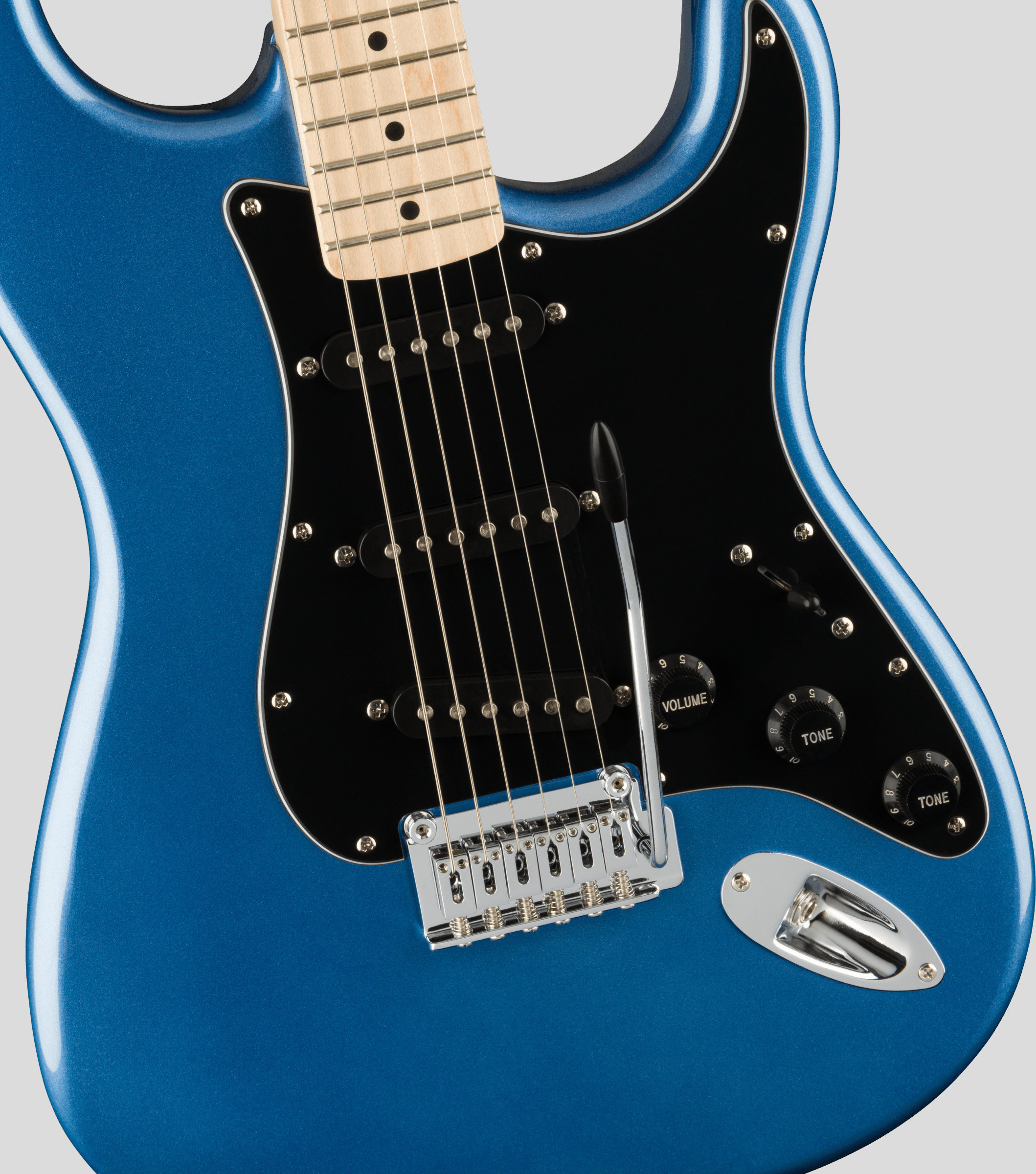 Squier by Fender Affinity Stratocaster Lake Placid Blue 4