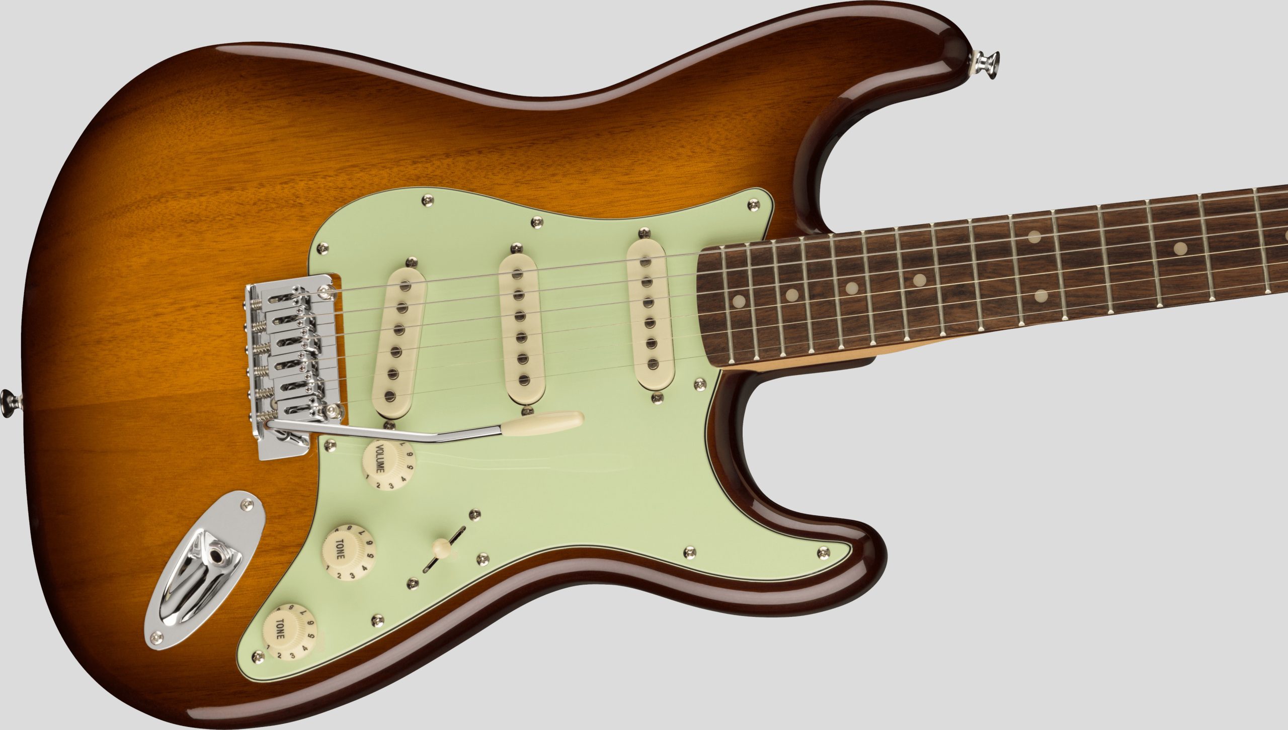 Squier by Fender Limited Edition Affinity Stratocaster Honey Burst 3