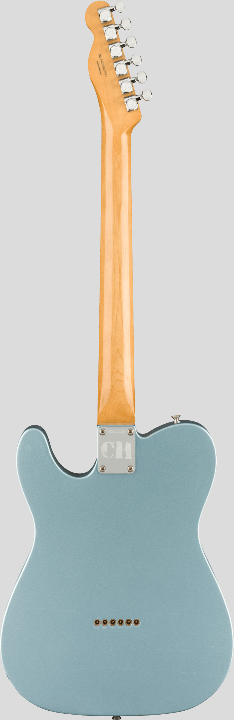 Fender Chrissie Hynde Road Worn Telecaster Ice Blue Metallic 2