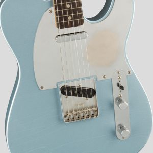 Fender Chrissie Hynde Road Worn Telecaster Ice Blue Metallic 4