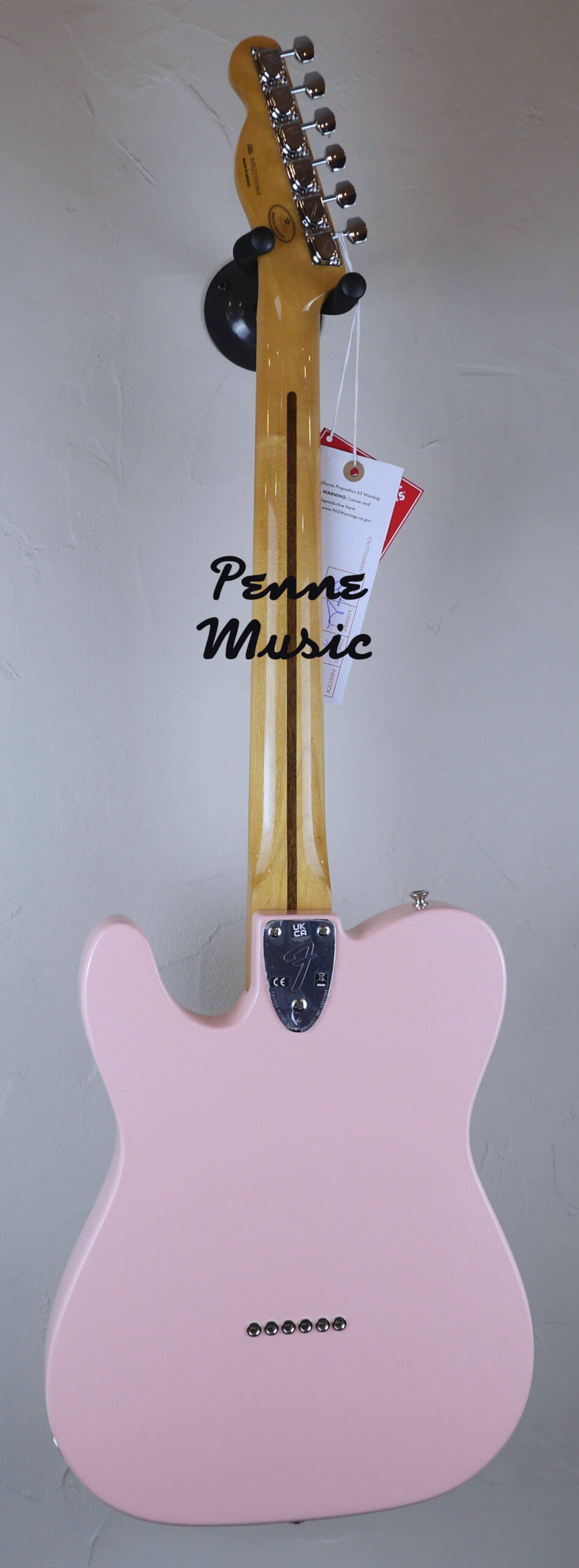 Fender Limited Edition Vintera 70 Telecaster Thinline Shell Pink 2