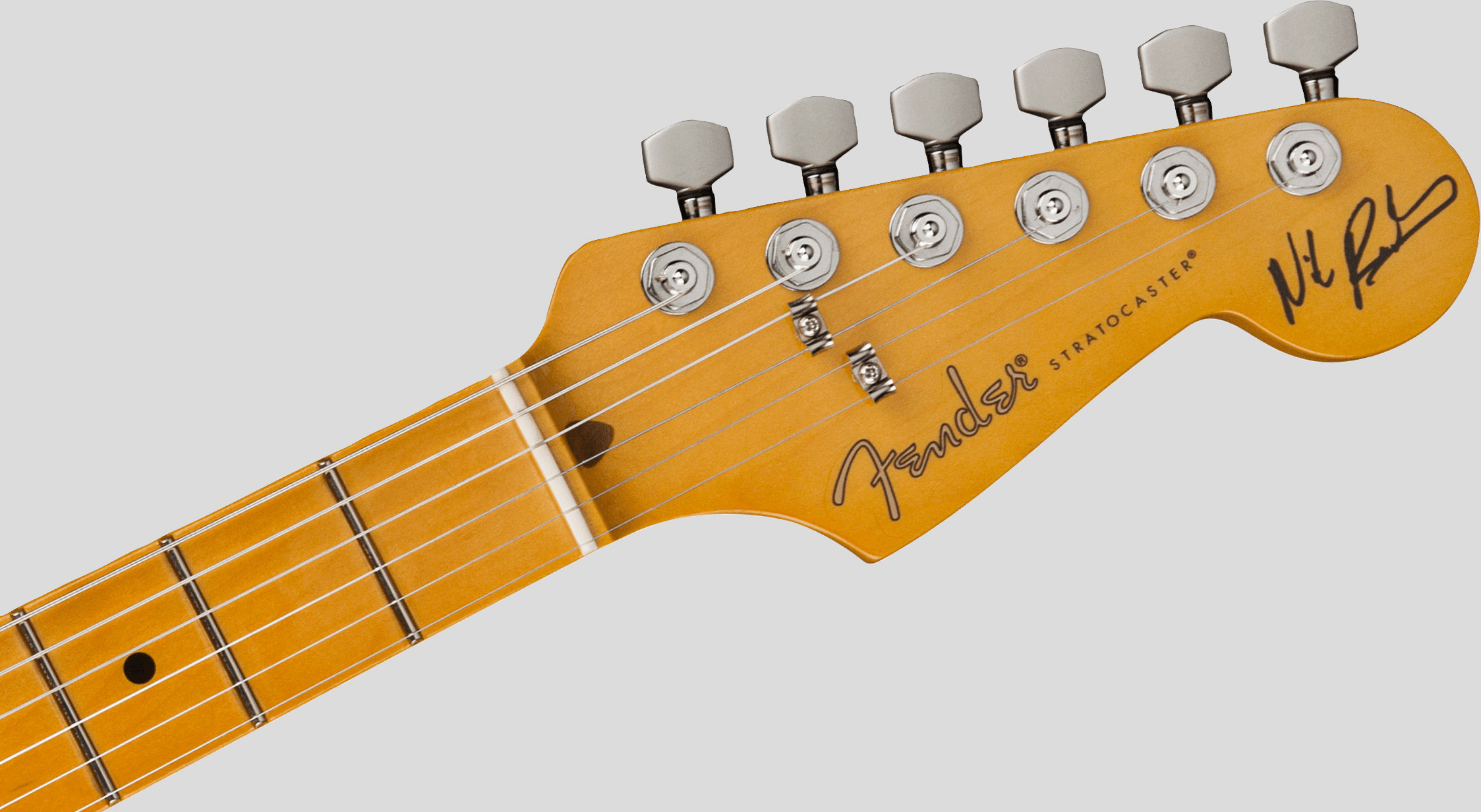 Fender Nile Rodgers Hitmaker Stratocaster Olympic White 5