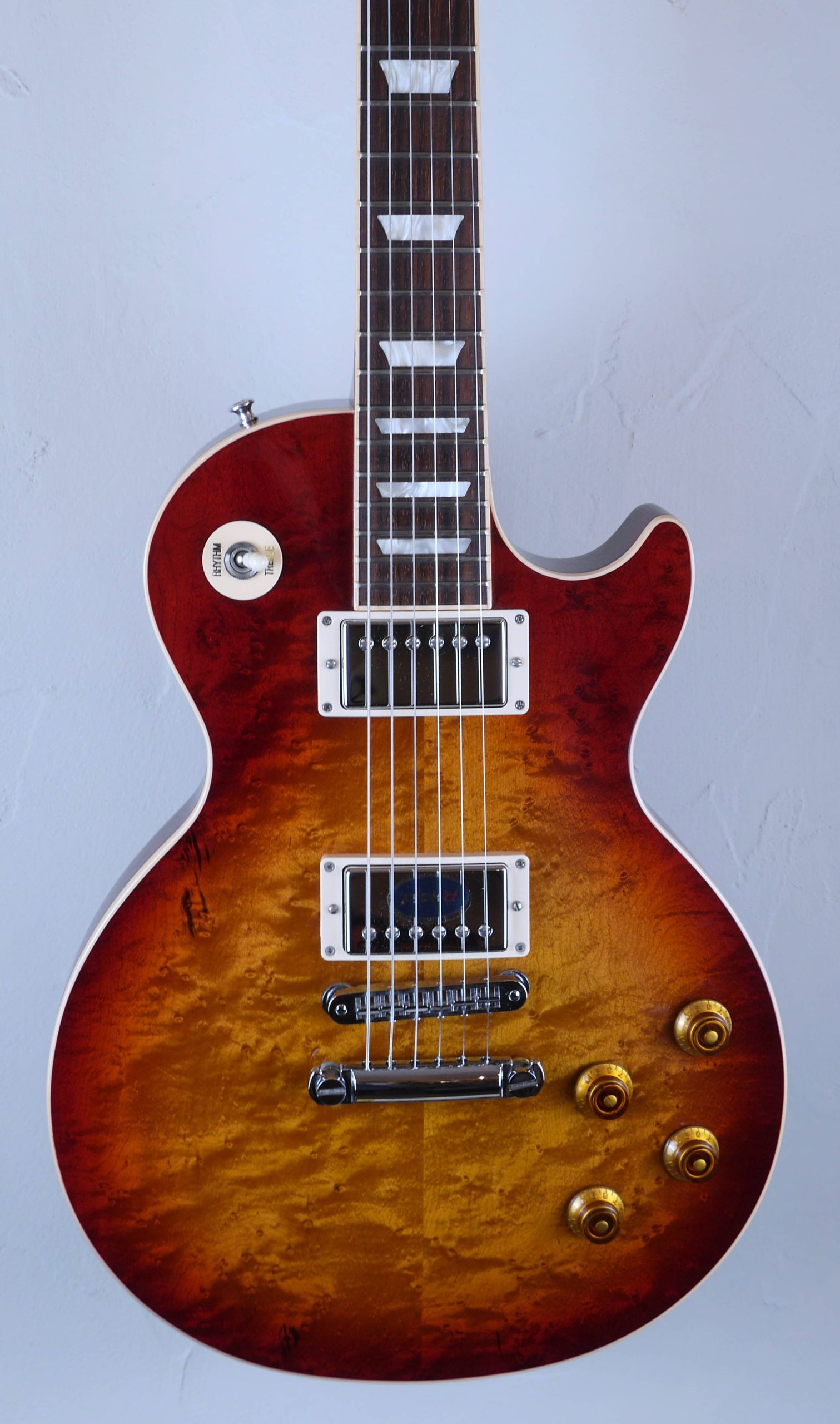 Gibson Les Paul Standard Premium Birdseye 2013 Heritage Cherry Sunburst 4