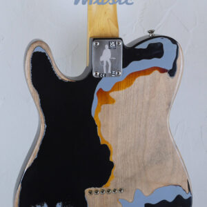 Fender Limited Edition Joe Strummer Road Worn Telecaster Black over 3-Color Sunburst 5