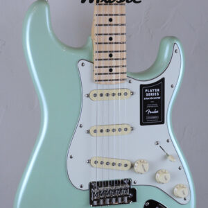 Fender Limited Edition Player Stratocaster Sea Foam Pearl 3