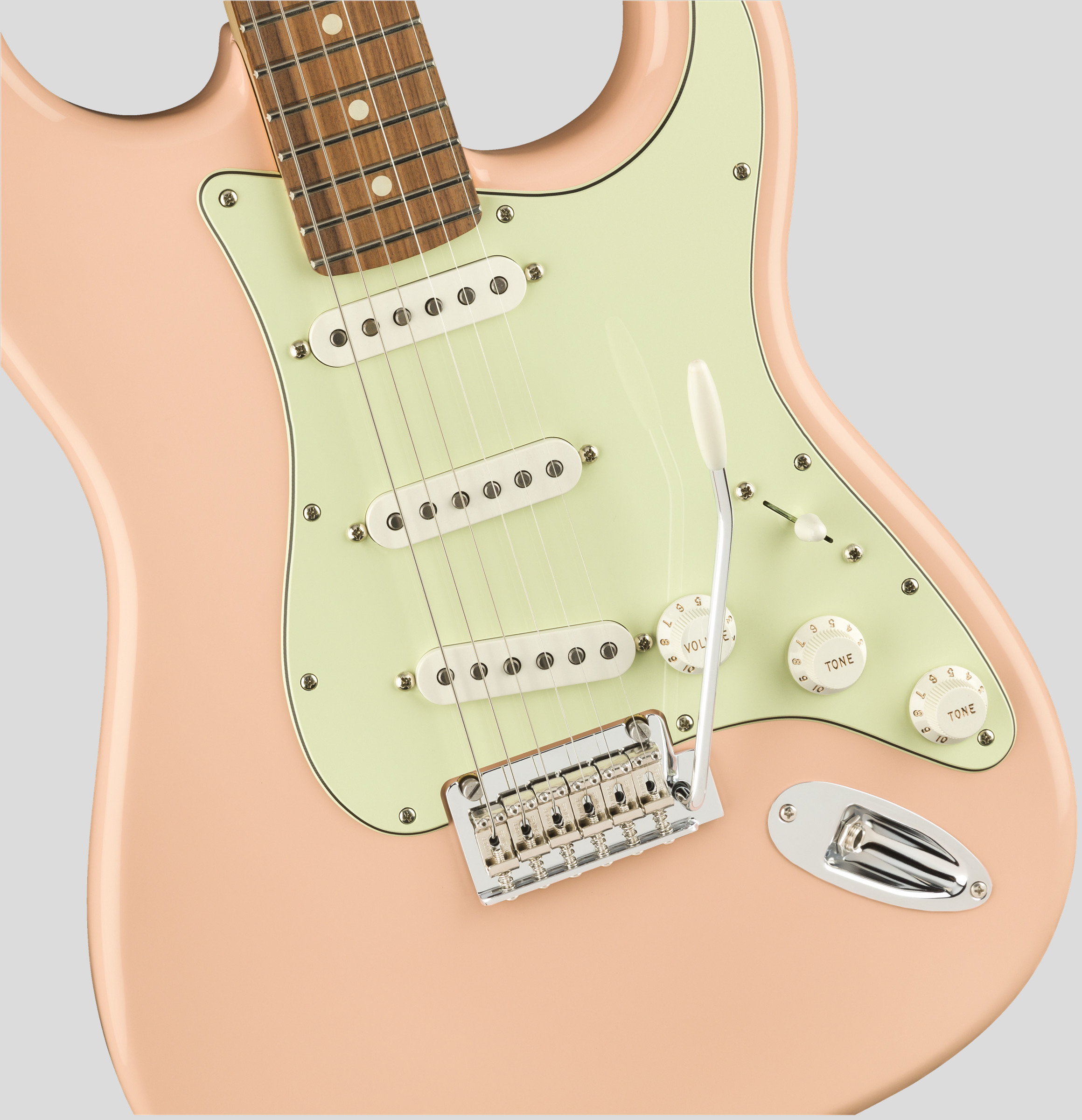 Fender Limited Edition Player Stratocaster Shell Pink 4