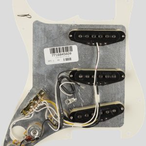 Fender Pre-Wired Hot Noiseless Stratocaster Pickup Set Pickguard Parchment 6