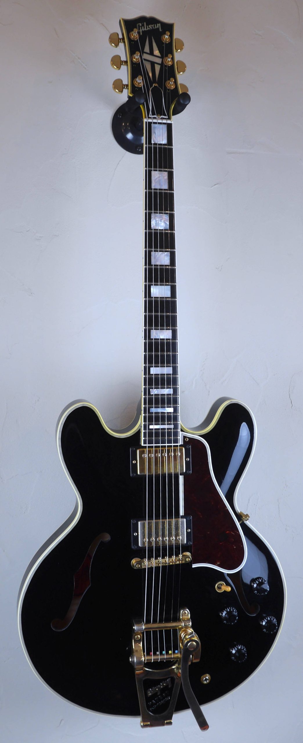 Gibson Custom Shop Limited Edition ES-355 with Bigsby 2009 Antique Ebony 2