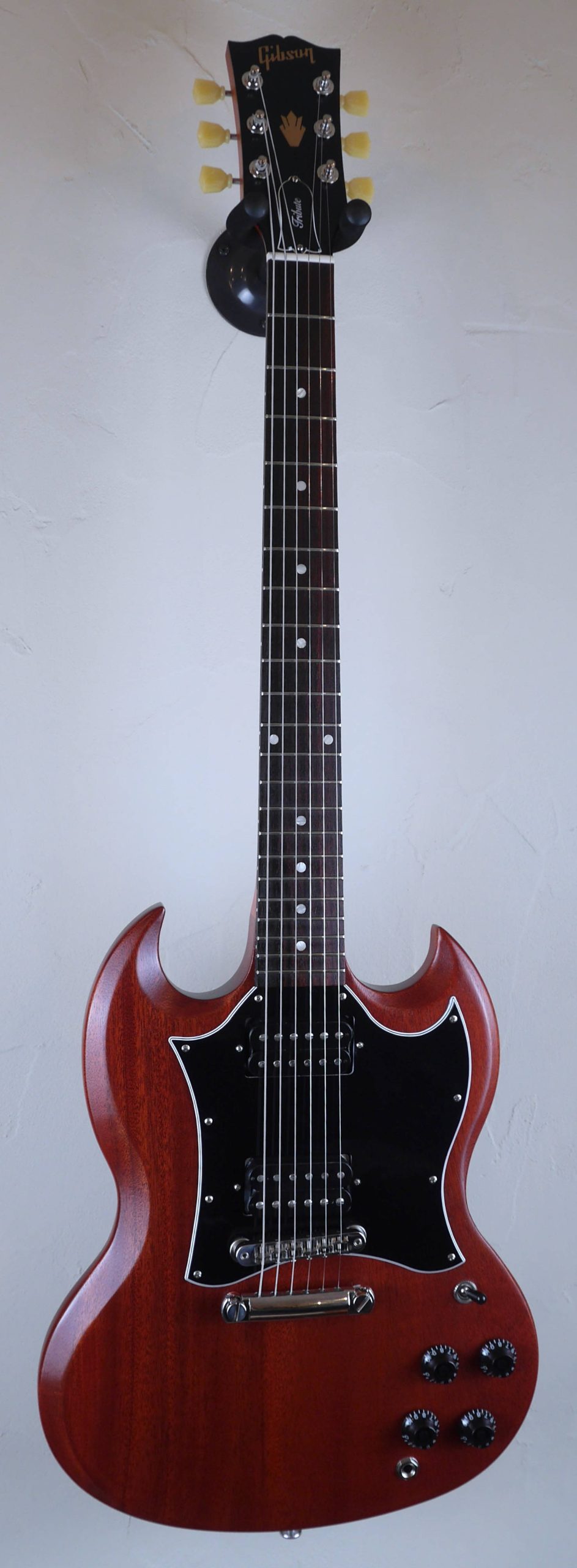 Gibson SG Standard Tribute 2019 Vintage Cherry Satin 1