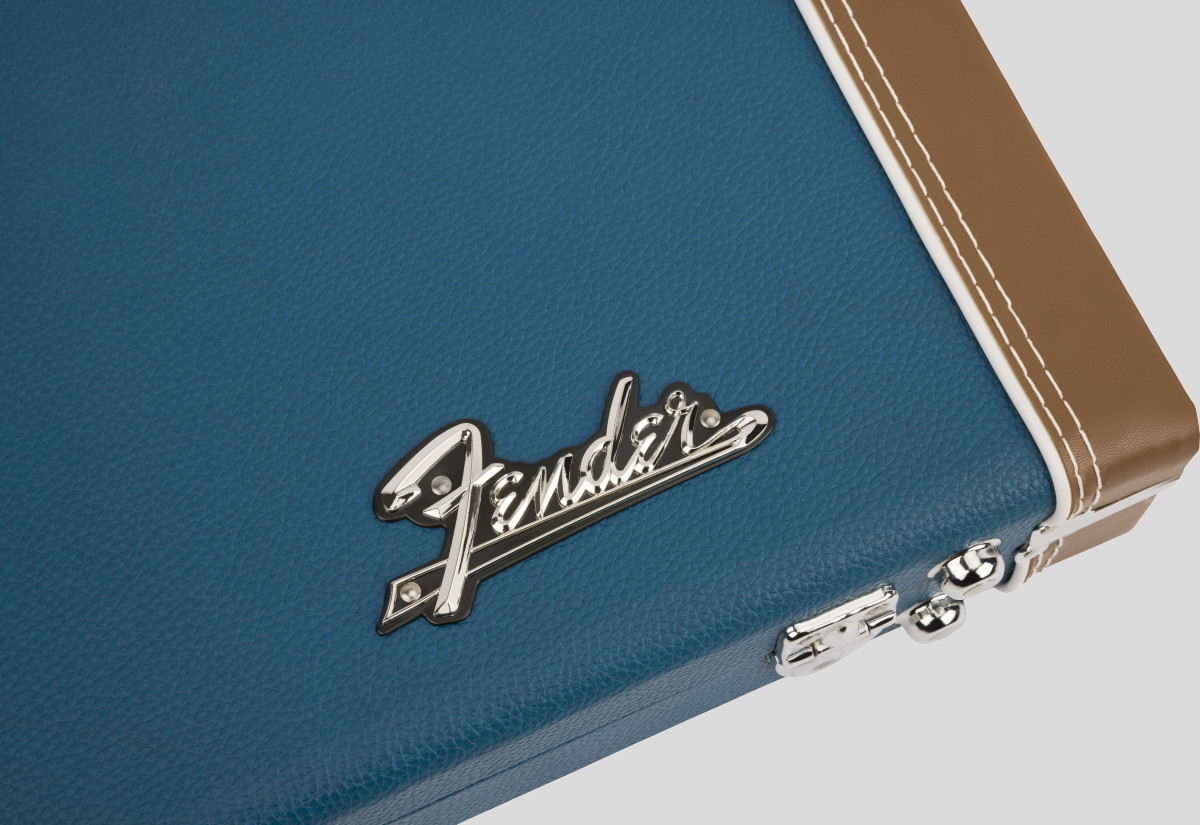 Fender Classic Wood Case Strato/Tele Lake Placid Blue 6