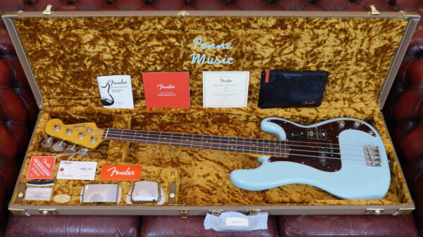 Fender American Vintage II 1960 Precision Bass Daphne Blue 0190160804 inclusa custodia rigida