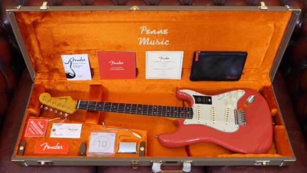 Fender American Vintage II 1961 Stratocaster Fiesta Red 0110250840 inclusa custodia rigida