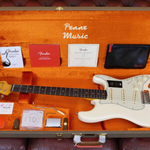 Fender American Vintage II 1961 Stratocaster Olympic White 1