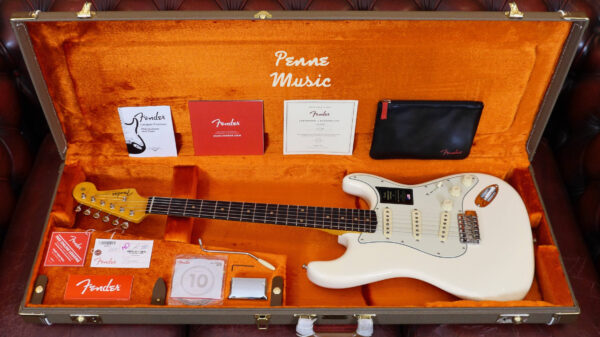 Fender American Vintage II 1961 Stratocaster Olympic White 0110250805 inclusa custodia rigida