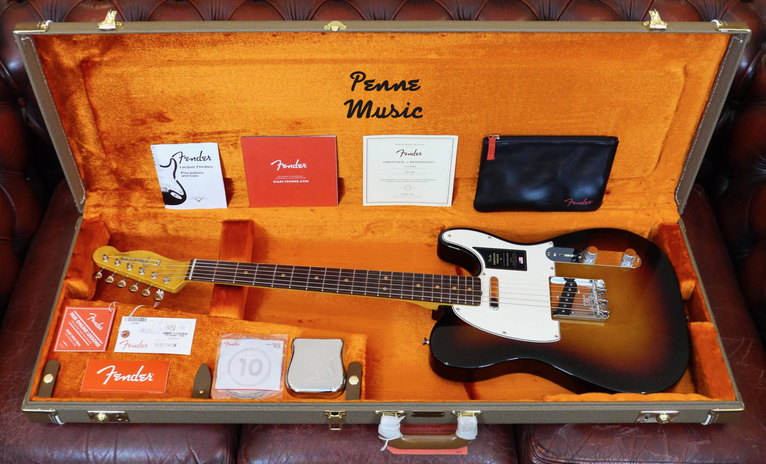 Fender American Vintage II 1963 Telecaster 3-Color Sunburst 1
