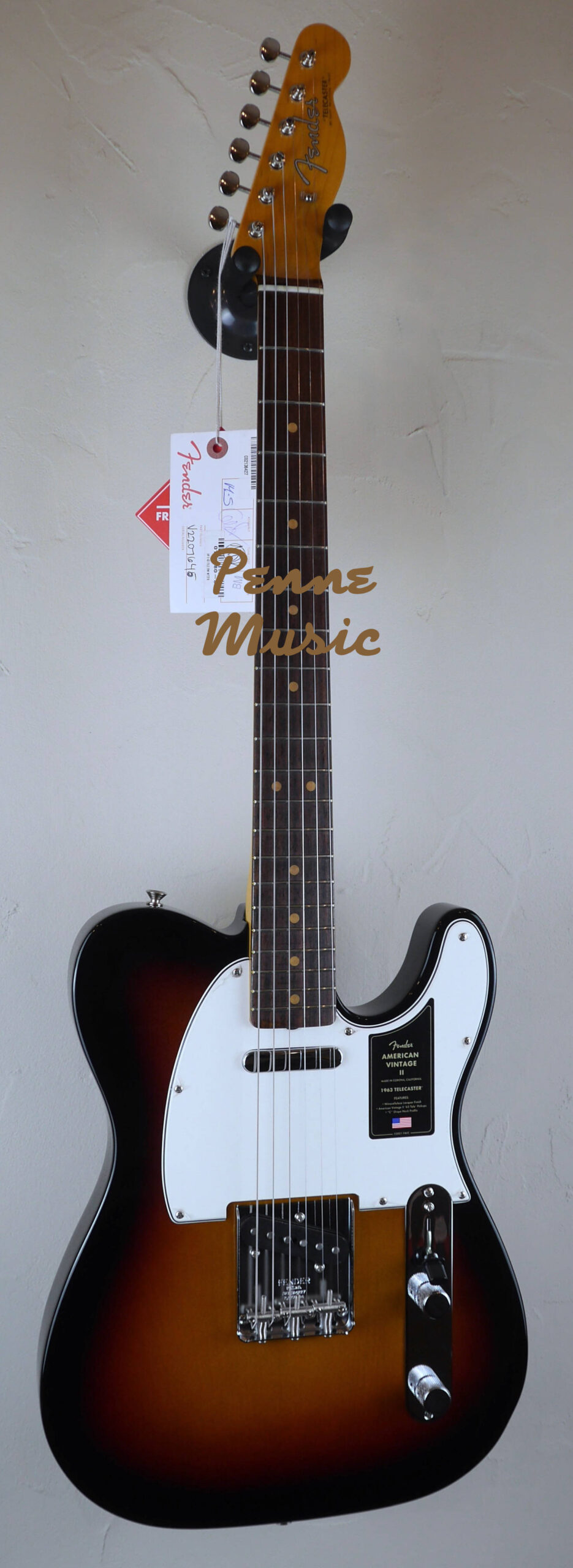 Fender American Vintage II 1963 Telecaster 3-Color Sunburst 2