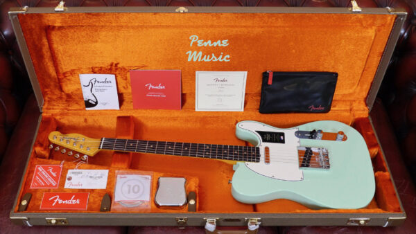 Fender American Vintage II 1963 Telecaster Surf Green 0110380857 inclusa custodia rigida