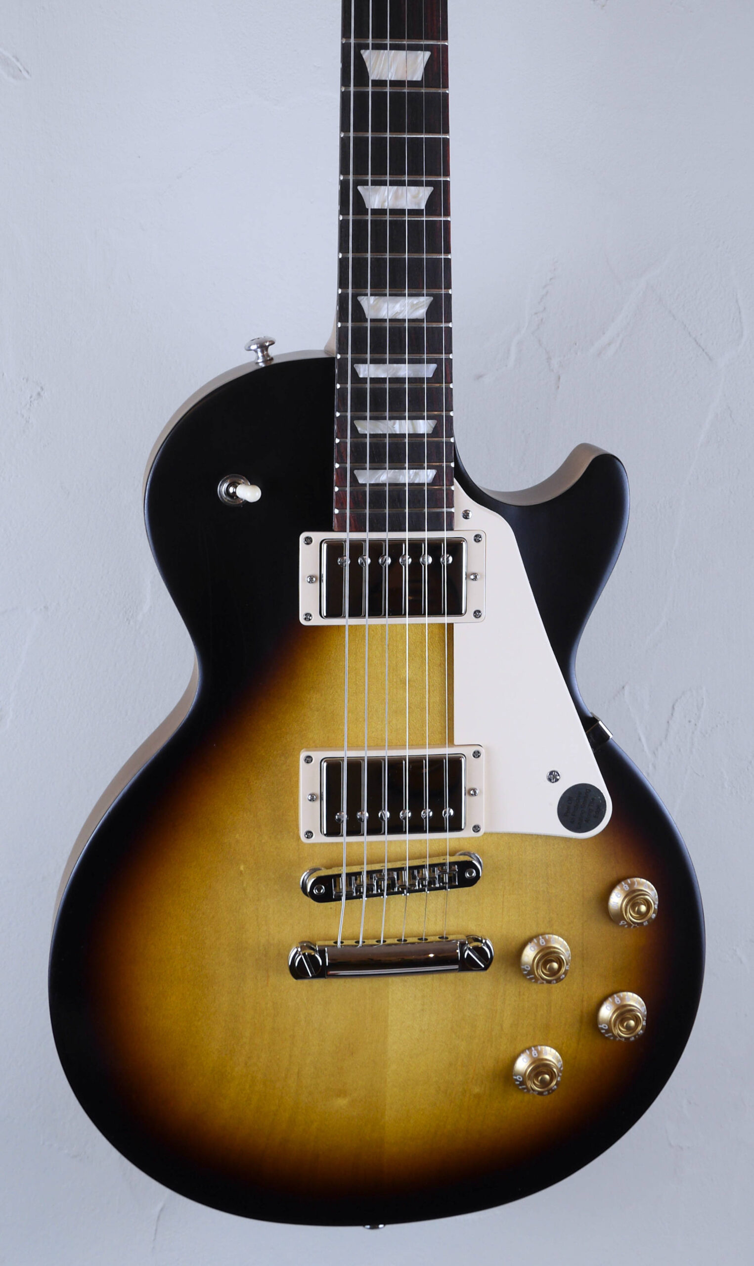 Gibson Les Paul Tribute 2022 Satin Tobacco Burst 3