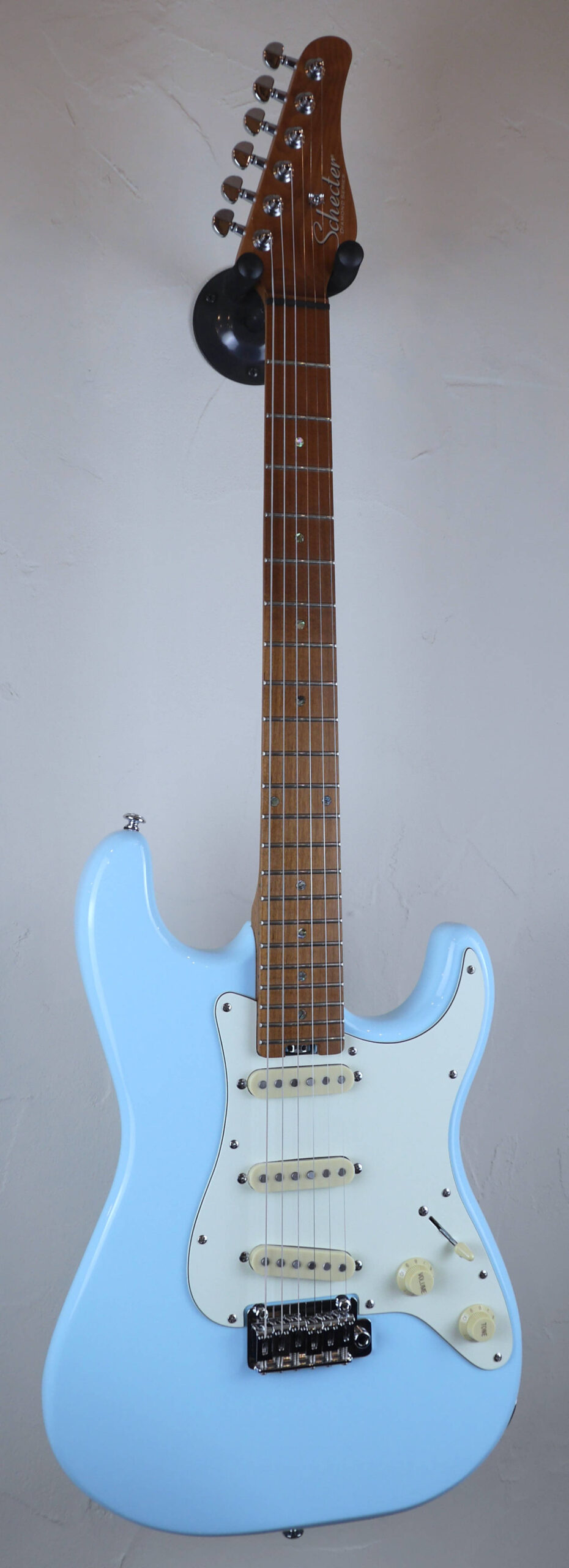 Schecter Traditional Route 66 Chicago 2021 Sugar Paper Blue 1