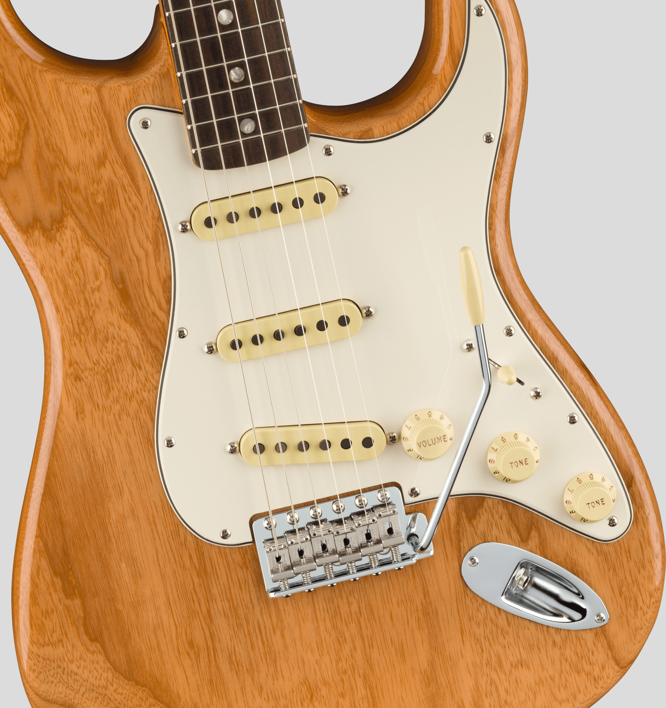 Fender American Vintage II 1973 Stratocaster Aged Natural 4