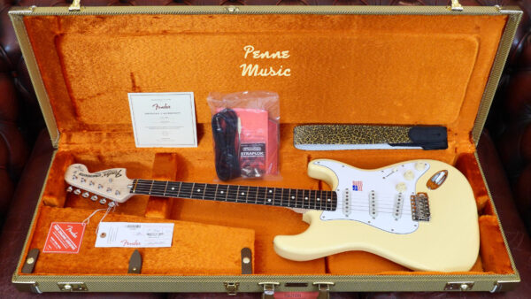 Fender Usa Yngwie Malmsteen Stratocaster Vintage White RW 0107110841 Made in Usa