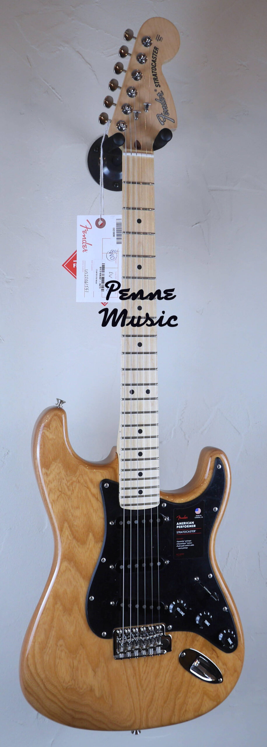 Fender Limited Edition American Performer Stratocaster Natural 1