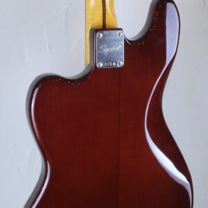Squier by Fender Limited Edition Classic Vibe Bass VI Walnut 4