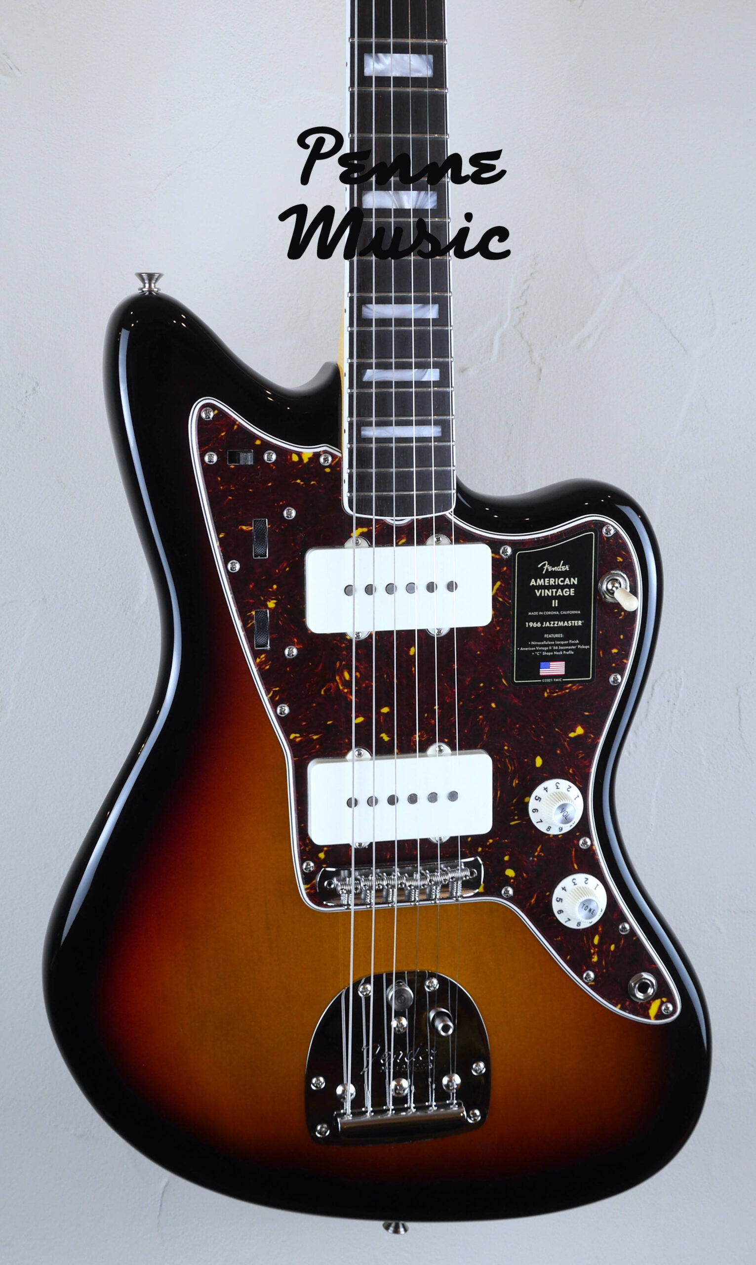 Fender American Vintage II 1966 Jazzmaster 3-Color Sunburst 4
