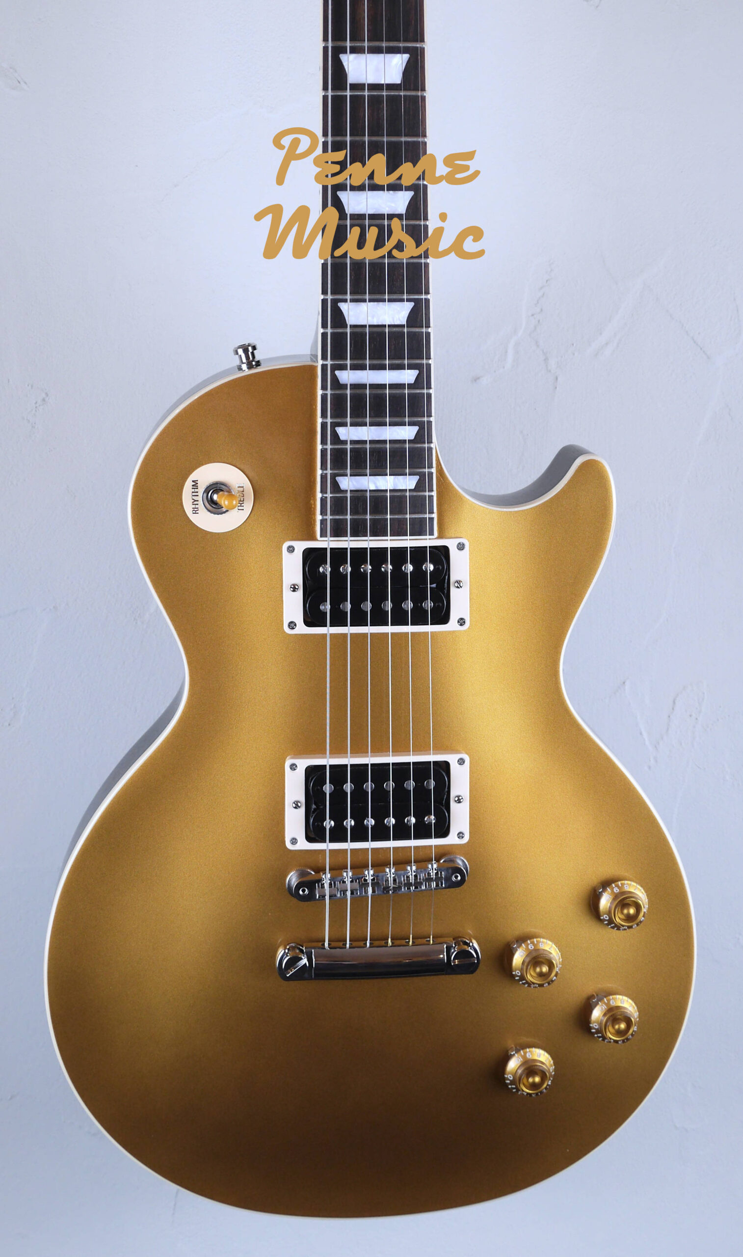 Gibson Slash Victoria Les Paul Standard 20/10/2022 Gold Top + CD autografato 4