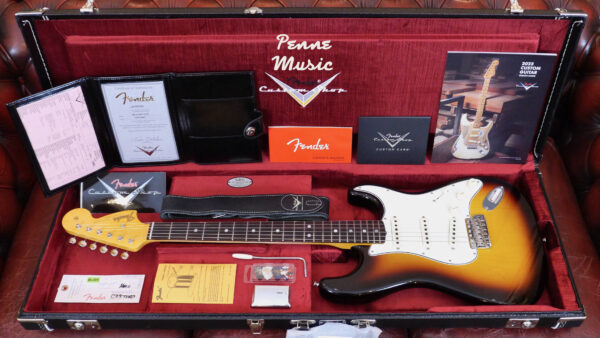  Fender Custom Shop Time Machine 1966 Stratocaster 3-C Sunburst Deluxe Closet Classic 9235001581
