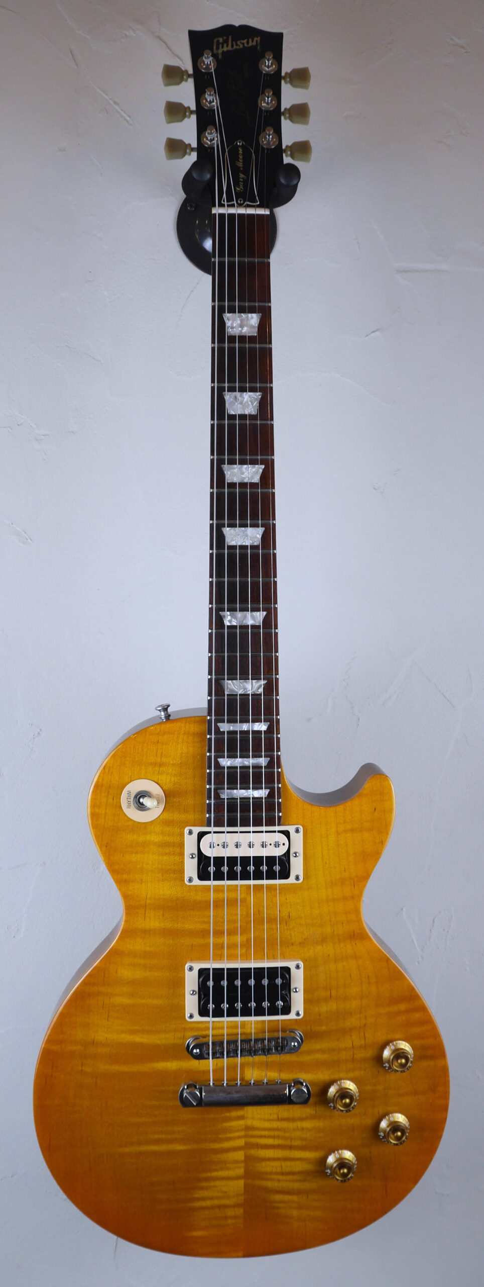 Gibson Gary Moore Les Paul 05/11/2000 Lemon Burst 2