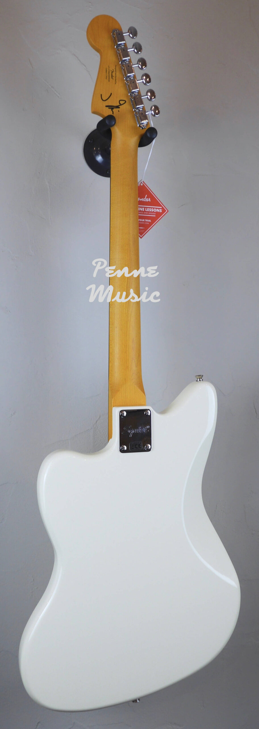 Squier by Fender J Mascis Jazzmaster Vintage White 2