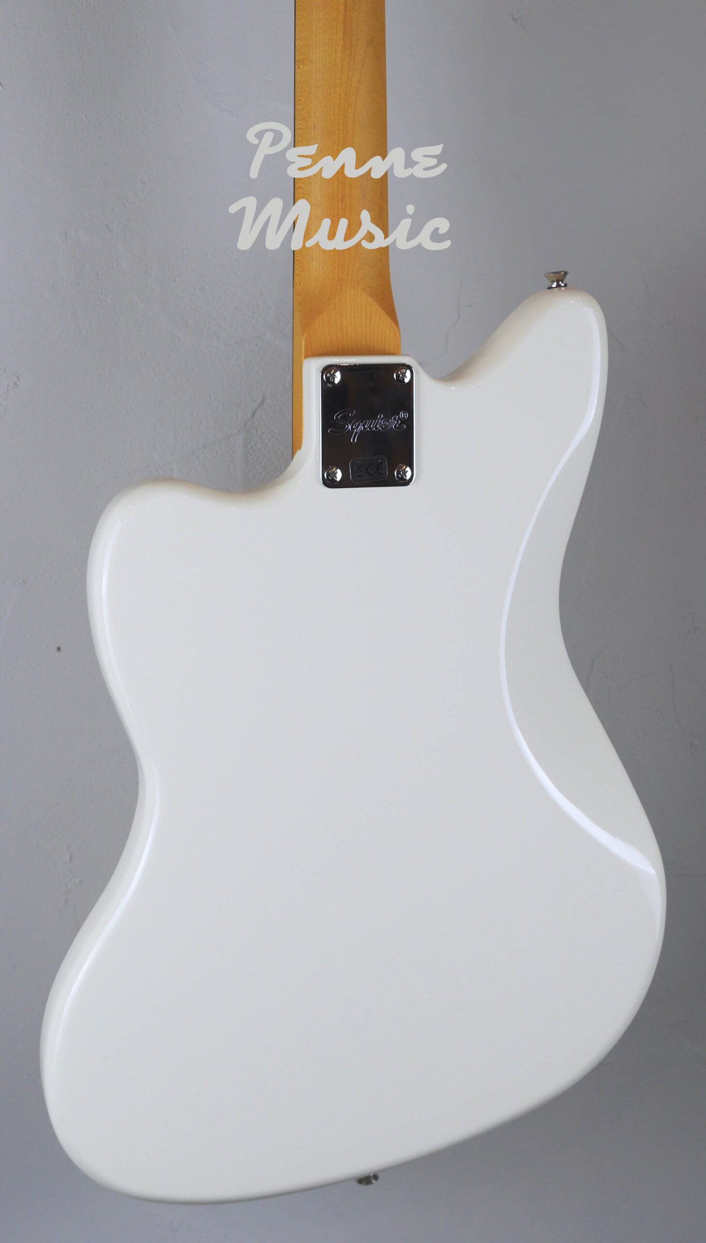 Squier by Fender J Mascis Jazzmaster Vintage White 4