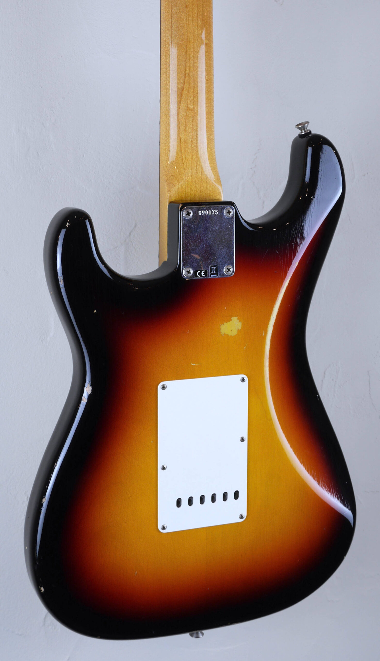Fender Custom Shop Time Machine 1960 Stratocaster 2017 3-Color Sunburst Relic 5