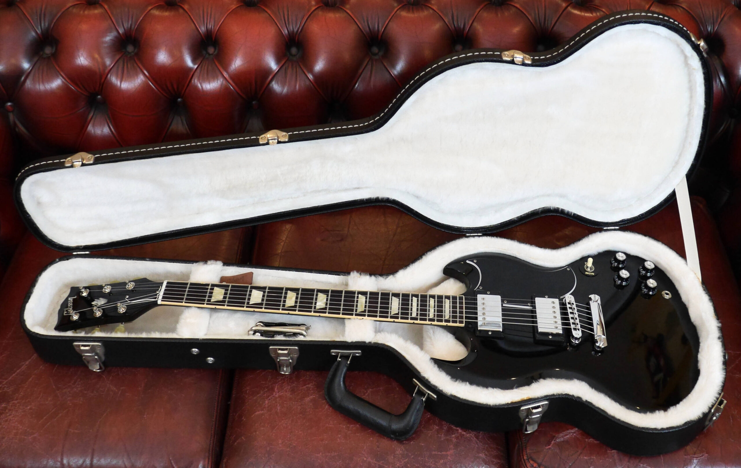 Gibson Limited Edition SG 61 Reissue 06/07/2011 Antique Ebony 1