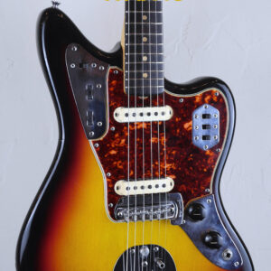 Fender Jaguar Sunburst 1965 4
