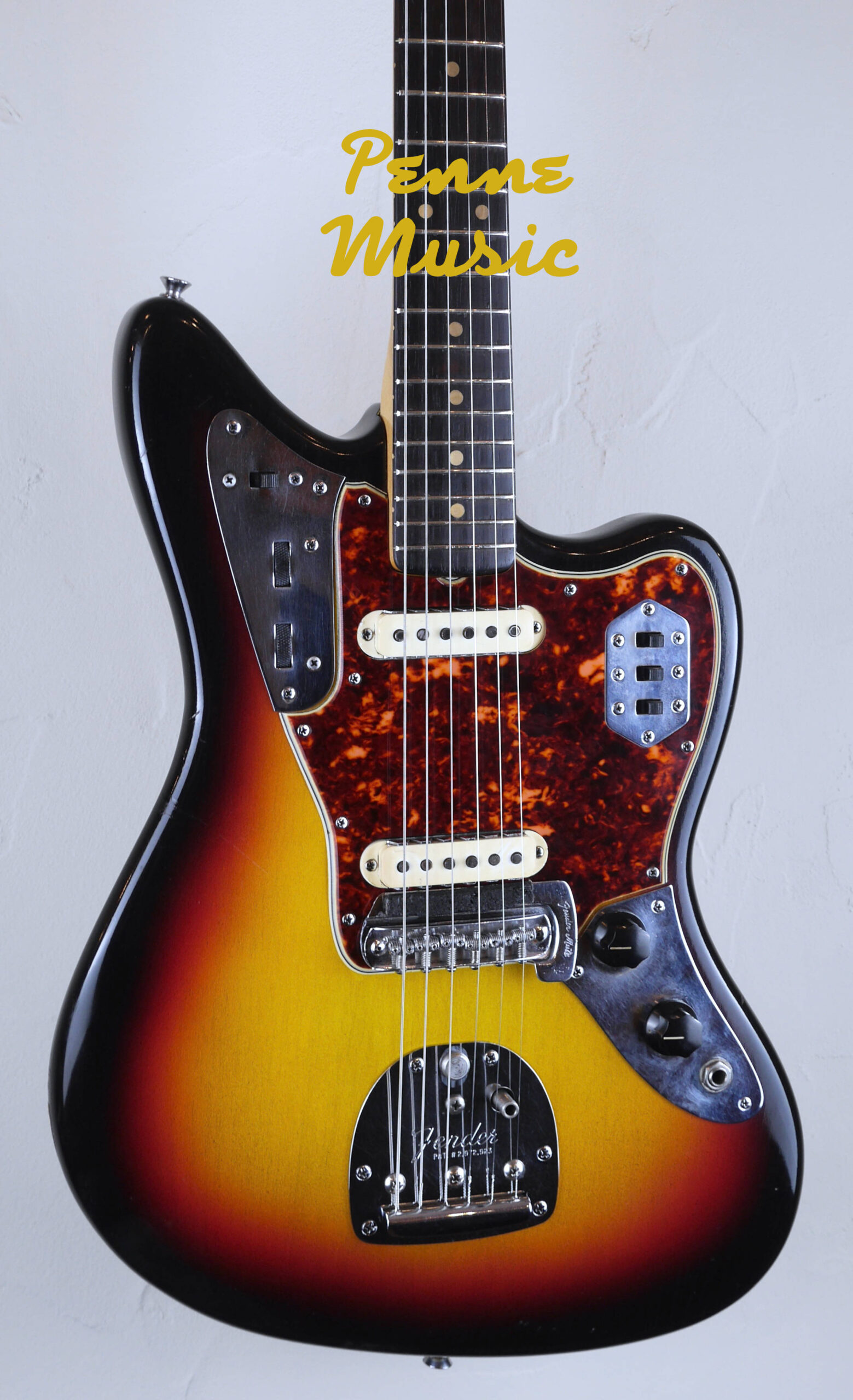 Fender Jaguar 1965 Sunburst 4