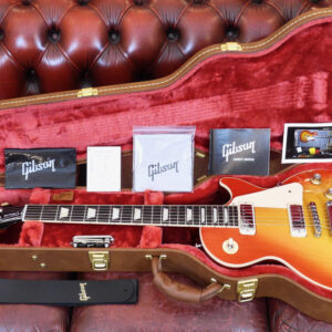 Gibson Les Paul 70 Deluxe 04/02/2022 70s Cherry Sunburst 1