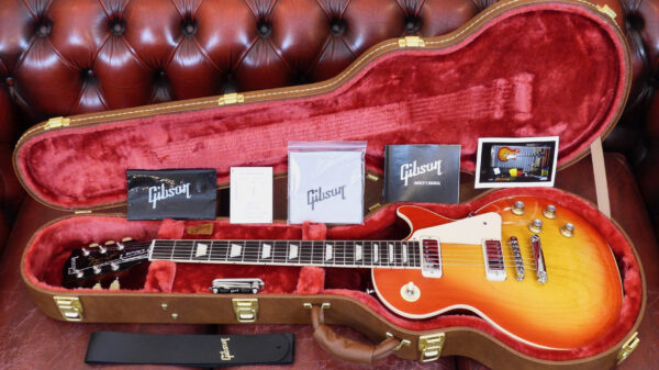 Gibson Les Paul 70 Deluxe 70s Cherry Sunburst LPDX007CCH1 Made in Usa inclusa custodia rigida