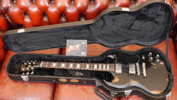 Gibson Gibson SG Future Tribute 01/10/2012 Ebony SGTRFE5CH1 Made in Usa inclusa custodia rigida