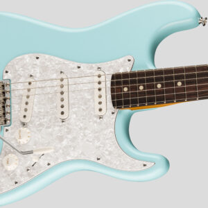 Fender Limited Edition Cory Wong Stratocaster Daphne Blue 3