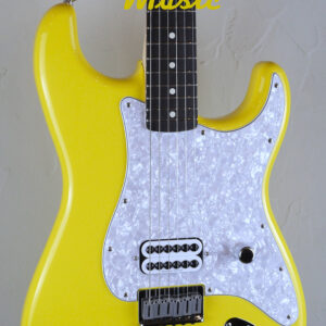 Fender Limited Edition Tom Delonge Stratocaster Graffiti Yellow 3