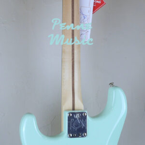 Fender Limited Edition Tom Delonge Stratocaster Surf Green 2