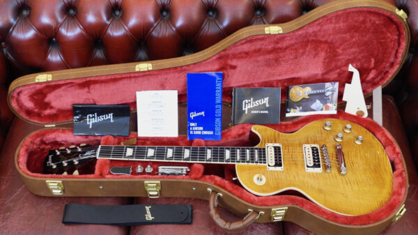 Gibson Slash Les Paul Standard Appetite Burst + CD autografato LPSS00APNH1 Made in Usa