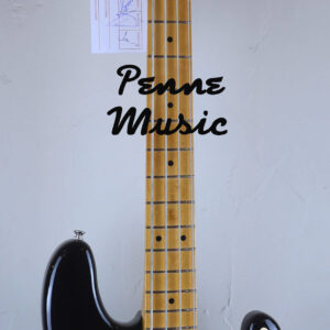 Fender Vintera II 50 Precision Bass Black 1